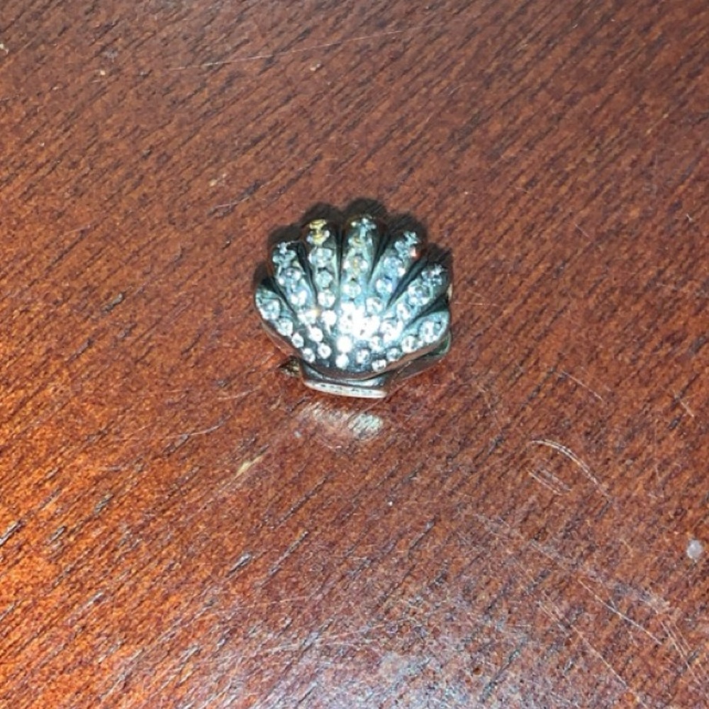 Seashell Pandora charm